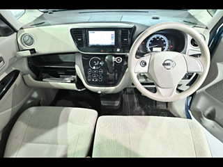 NISSAN DAYZ ROOX 2018