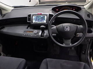 HONDA FREED 2008