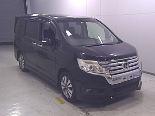 HONDA STEP WAGON 2012