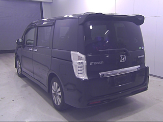 HONDA STEP WAGON 2012