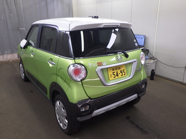 DAIHATSU CAST 2015