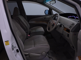TOYOTA ESTIMA 2009