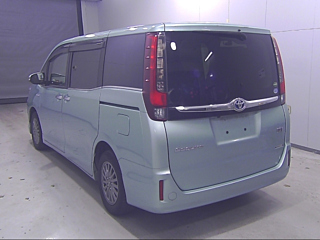 TOYOTA ESQUIRE 2016