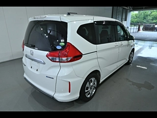 HONDA FREED 2018