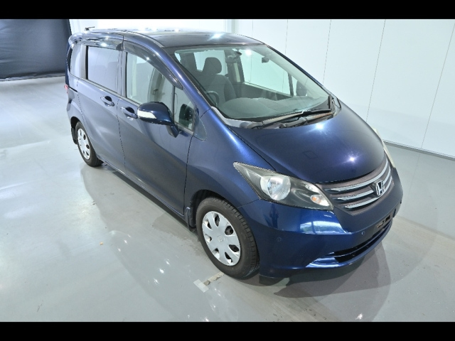 HONDA FREED 2008
