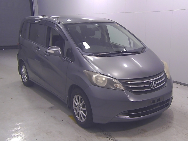 HONDA FREED 2009