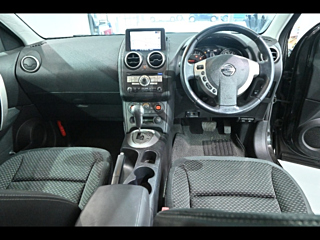 NISSAN DUALIS 2011