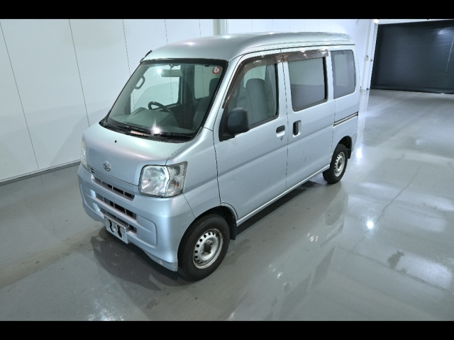 DAIHATSU HIJET VAN 2011