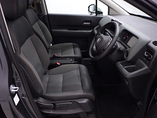 HONDA FREED 2024