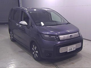 HONDA FREED 2024