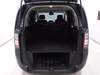 HONDA FREED 2024