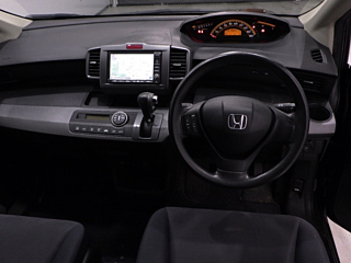 HONDA FREED 2008