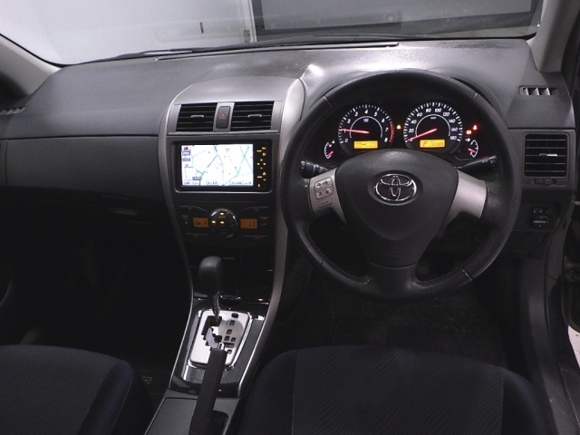 TOYOTA COROLLA FIELDER 2010