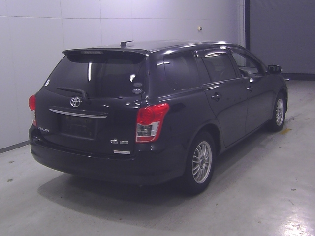 TOYOTA COROLLA FIELDER 2010