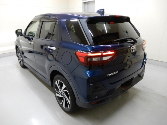 TOYOTA RAIZE 2020