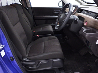 HONDA FREED 2022