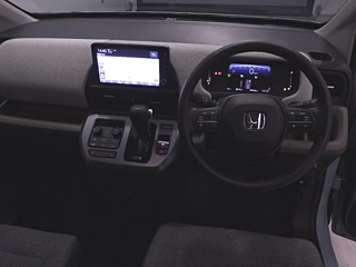 HONDA FREED 2024