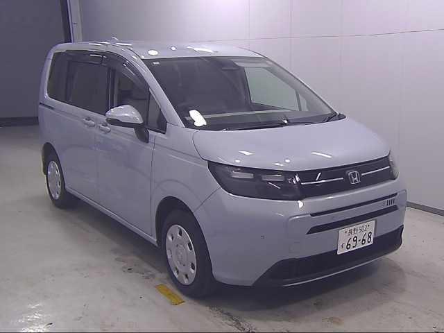 HONDA FREED 2024