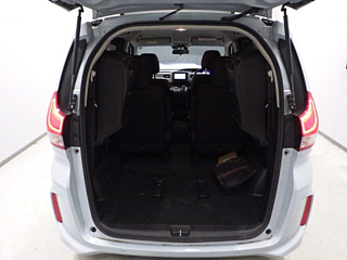 HONDA FREED 2023