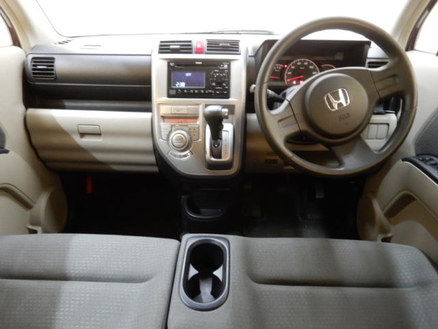 HONDA ZEST 2009