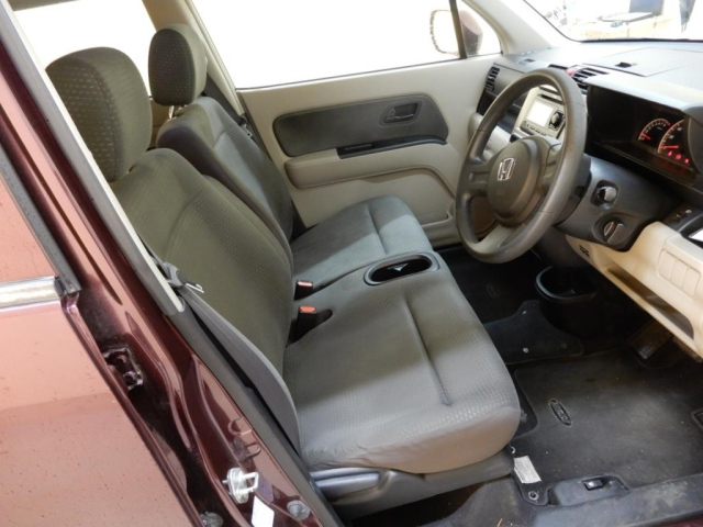 HONDA ZEST 2009
