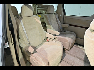 TOYOTA ALPHARD 2010