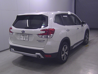 SUBARU FORESTER 2019
