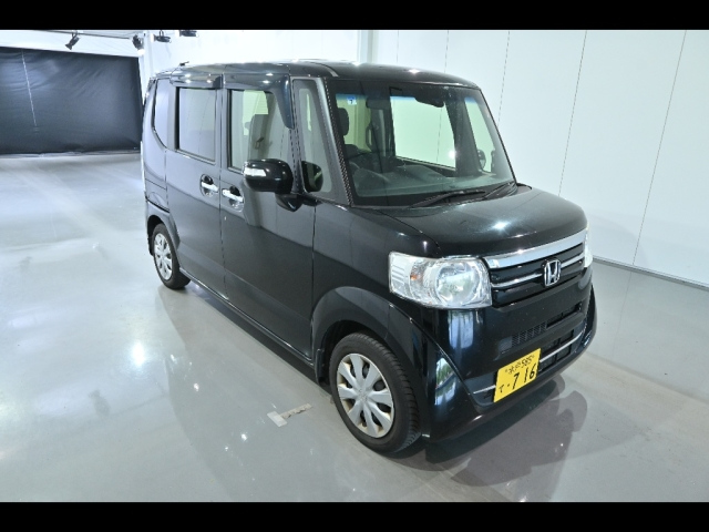 HONDA N BOX 2017