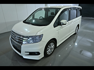 HONDA STEP WAGON 2010