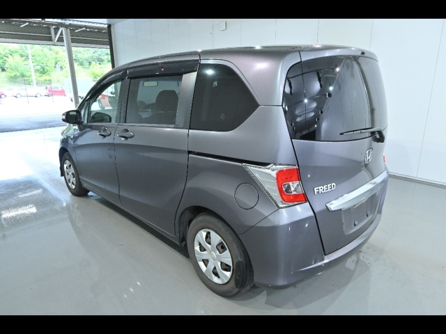 HONDA FREED 2014