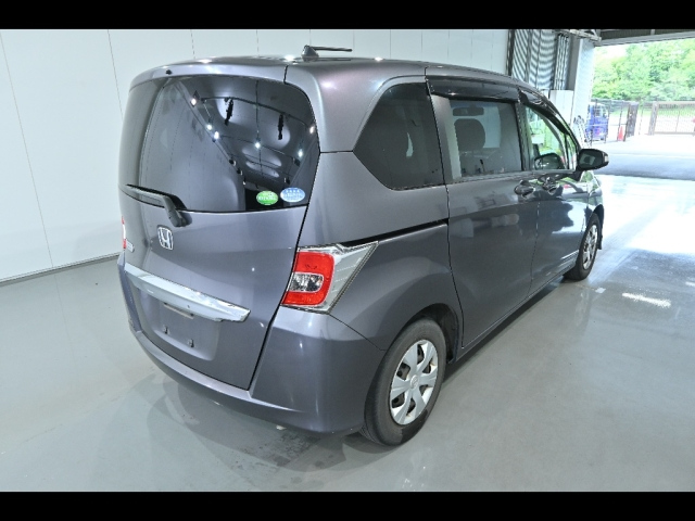 HONDA FREED 2014