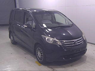 HONDA FREED 2011