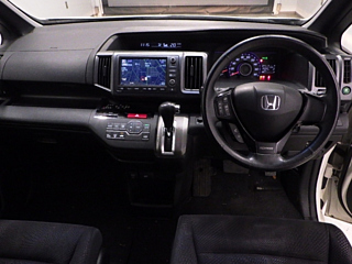 HONDA STEP WAGON 2010