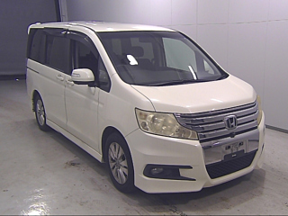HONDA STEP WAGON 2010