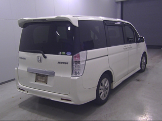 HONDA STEP WAGON 2010