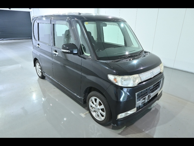 DAIHATSU TANTO 2008