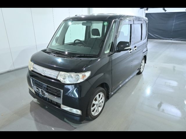 DAIHATSU TANTO 2008