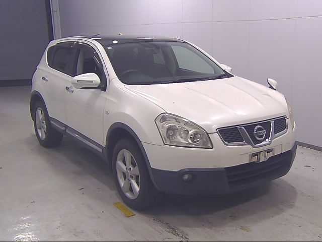 NISSAN DUALIS 2011