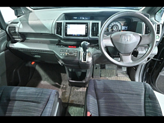 HONDA STEP WAGON 2011