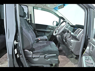 HONDA STEP WAGON 2011