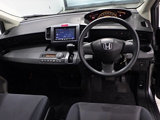 HONDA FREED 2008