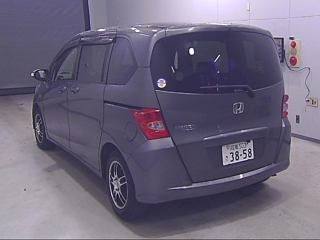HONDA FREED 2008