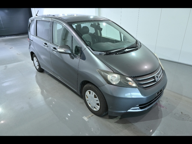 HONDA FREED 2008