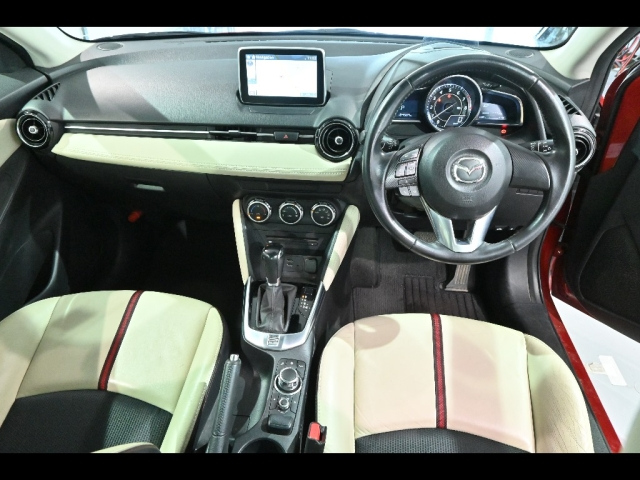 MAZDA DEMIO 2014