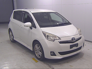 TOYOTA RACTIS 2010