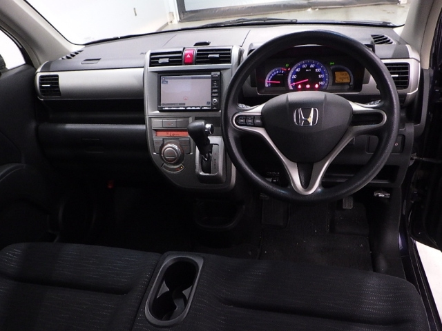 HONDA ZEST 2010