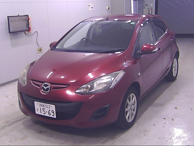 MAZDA DEMIO 2011