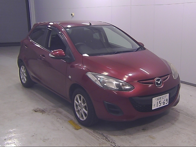 MAZDA DEMIO 2011