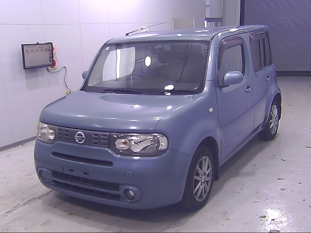 NISSAN CUBE 2010