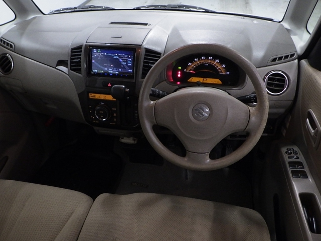 SUZUKI PALETTE 2012